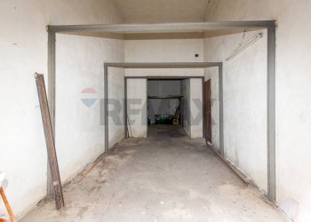 Hall / corridoio - Trilocale via Petralia
 
74 b, Aci Catena - foto 37