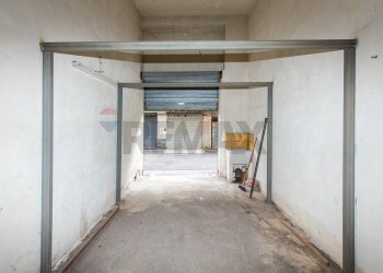 Parcheggio - Trilocale via Petralia
 
74 b, Aci Catena - foto 39