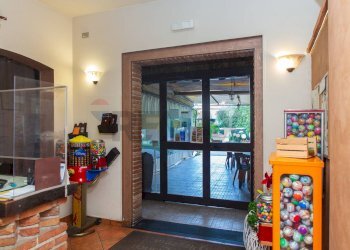 Ricezione / Lobby - Commercial Activity Trecastagni - photo 3