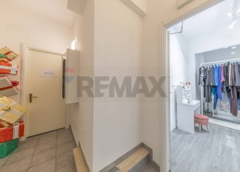 Hall / corridoio - Attività Commerciale Roma - foto 10