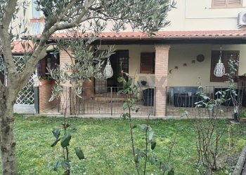 Casa all\'aperto - Appartamento P.zza Umbria
 
18, Castiglione del Lago - foto 1