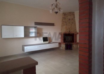 Soggiorno - Appartamento P.zza Umbria
 
18, Castiglione del Lago - foto 21
