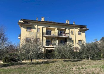 Casa all\'aperto - Trilocale Via Giacomo Matteotti in San Biagio
 
6/C, Marsciano - foto 2