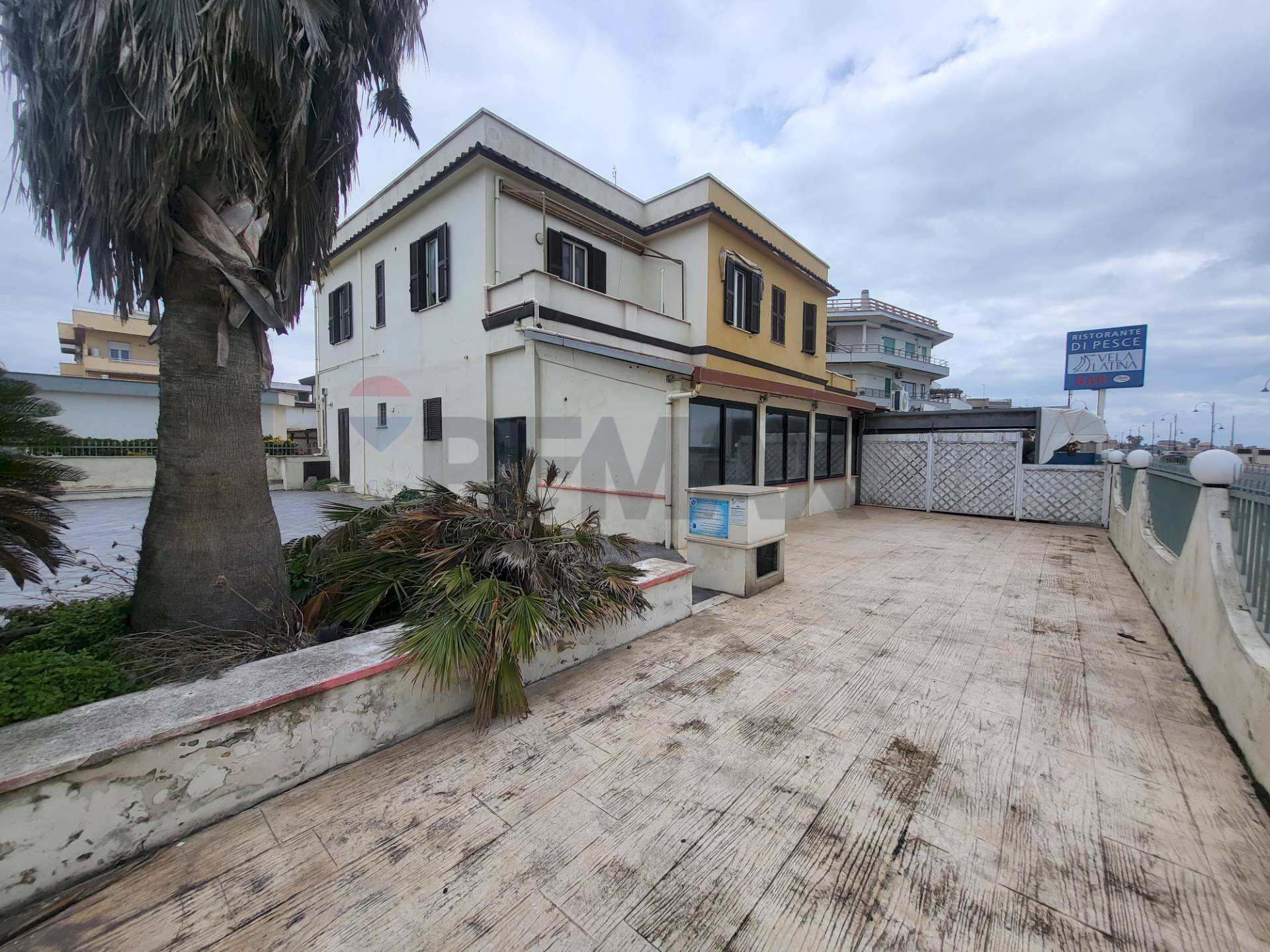 Casa all\'aperto - Locale Commerciale Largo Caboto
 
2, Anzio - foto 3