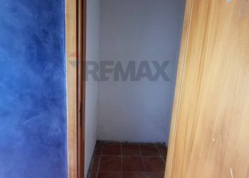 Hall / corridoio - Locale Commerciale Largo Caboto
 
2, Anzio - foto 20