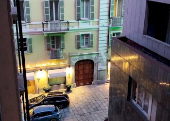 Edificio all\'aperto - Two-room apartment Via San Francesco D'assisi
22, Torino - photo 25