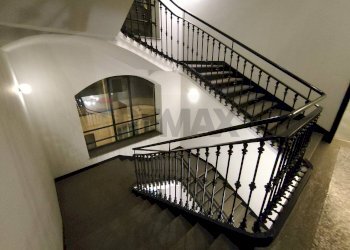 Scale - Two-room apartment Via San Francesco D'assisi
22, Torino - photo 30