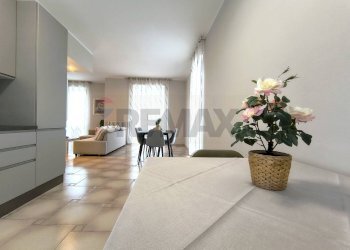 Sala da pranzo - Bilocale via vittorio veneto
 
37, Concorezzo - foto 8