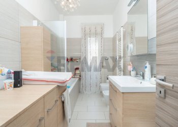 Bagno - Appartamento Via Nuovalucello
 
25, Catania - foto 23