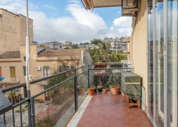 Balcone - Appartamento Via Nuovalucello
 
25, Catania - foto 35