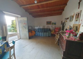 Soggiorno - Villa via Antonino Gravina Il Bellicoso
 
26, Caltagirone - foto 21