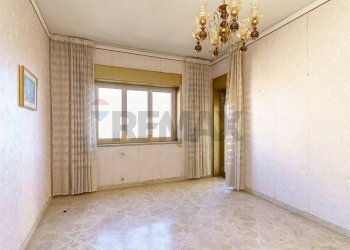 Stanza vuota - Appartamento VIA CARNAZZA
 
51, Tremestieri Etneo - foto 4