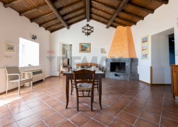 Sala da pranzo - Villa VIA TUZZONELLO, Sant'Alfio - foto 2