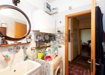 Lavanderia - Quadrilocale Via: Caramme
 
38, Valverde - foto 9