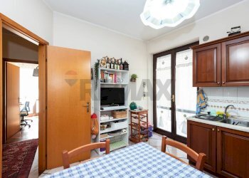 Cucina - Quadrilocale Via: Caramme
 
38, Valverde - foto 18