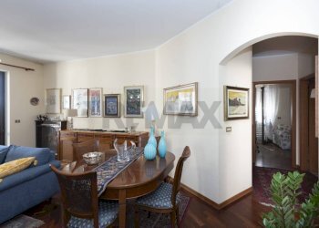 Sala da pranzo - Quadrilocale Via: Caramme
 
38, Valverde - foto 36