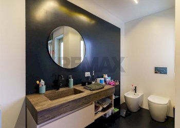 Bagno - Bilocale Via Narciso
 
2, Catania - foto 13