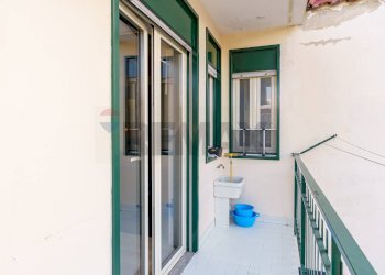 Balcone - Bilocale Via Narciso
 
2, Catania - foto 25