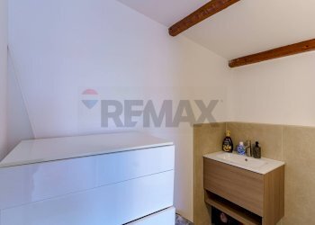 Bagno - Bilocale Via Narciso
 
2, Catania - foto 26