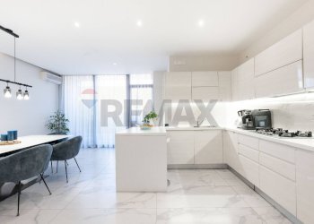 Cucina - Casa semi indipendente Via Santa Maria dei Monti
 
15, Mascalucia - foto 14