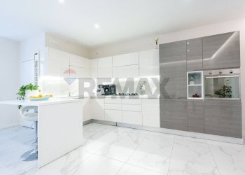 Cucina - Casa semi indipendente Via Santa Maria dei Monti
 
15, Mascalucia - foto 15