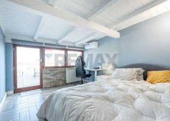 Camera / camera da letto - Casa semi indipendente Via Santa Maria dei Monti
 
15, Mascalucia - foto 32