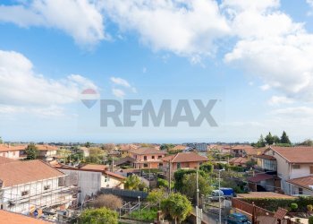 Edificio all\'aperto - Casa semi indipendente Via Santa Maria dei Monti
 
15, Mascalucia - foto 37