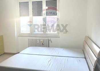 Camera / camera da letto - Bilocale Via Matteotti
 
18, Arese - foto 8