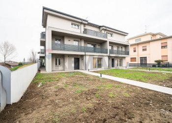 Casa all\'aperto - Quadrilocale Via San Nicola
 
35, Viadana - foto 12