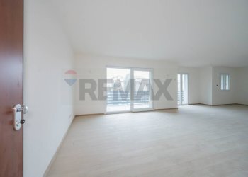 Stanza vuota - Quadrilocale Via San Nicola
 
35, Viadana - foto 16