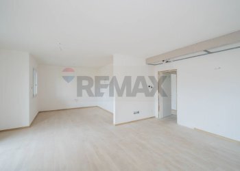 Stanza vuota - Quadrilocale Via San Nicola
 
35, Viadana - foto 23