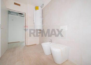 Bagno - Quadrilocale Via San Nicola
 
35, Viadana - foto 44