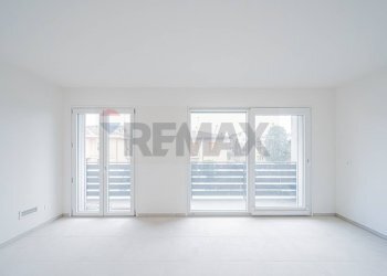 Stanza vuota - Trilocale Via San Nicola
 
35, Viadana - foto 13