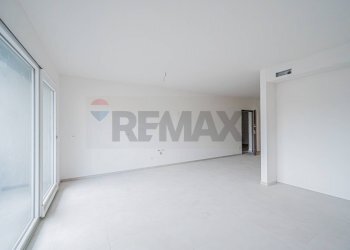 Stanza vuota - Trilocale Via San Nicola
 
35, Viadana - foto 14