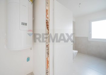 Bagno - Trilocale Via San Nicola
 
35, Viadana - foto 16