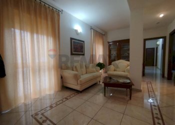 Soggiorno - Appartamento via Enrico Amante
 
5, Noto - foto 4