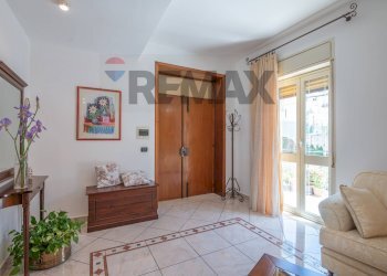 Soggiorno - Apartment via Enrico Amante
 
5, Noto - photo 2