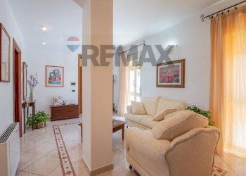 Soggiorno - Apartment via Enrico Amante
 
5, Noto - photo 3