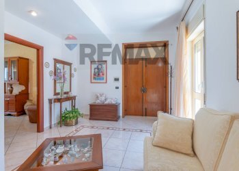 Soggiorno - Apartment via Enrico Amante
 
5, Noto - photo 5