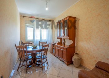 Sala da pranzo - Apartment via Enrico Amante
 
5, Noto - photo 8