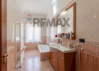 Bagno - Apartment via Enrico Amante
 
5, Noto - photo 20