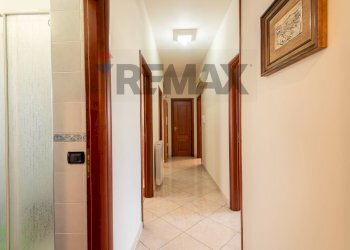 Hall / corridoio - Apartment via Enrico Amante
 
5, Noto - photo 26