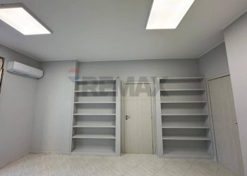 Cabina armadio - Ufficio VIA UNIONE SOVIETICA 6
 
6, Siracusa - foto 15