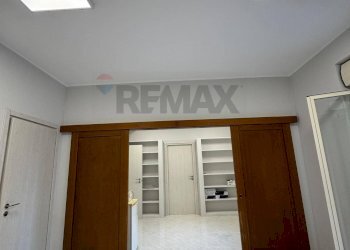 Hall / corridoio - Ufficio VIA UNIONE SOVIETICA 6
 
6, Siracusa - foto 22