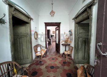 Hall / corridoio - Independent house Buscemi - photo 5