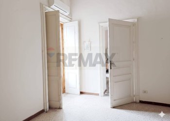 Stanza vuota - Semi-detached house Via Libertà
 
66, Sortino - photo 9