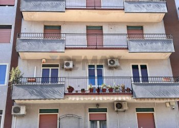 Edificio all\'aperto - Appartamento Via della Pentapoli
 
9, Priolo Gargallo - foto 1