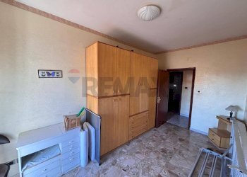 Camera / camera da letto - Appartamento Via della Pentapoli
 
9, Priolo Gargallo - foto 18