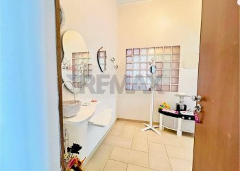 Hall / corridoio - Trilocale Via Antonio Marino
 
19, Caserta - foto 6