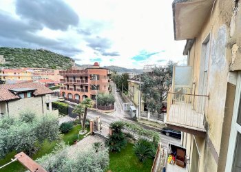 Edificio all\'aperto - Trilocale Via Antonio Marino
 
19, Caserta - foto 16